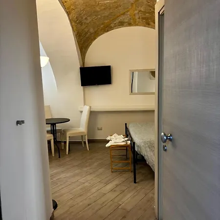 Petros Rooms&Apartments-2